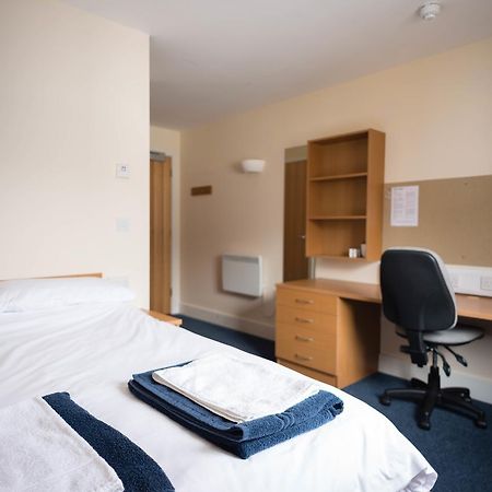 The Sidings Aparthotel Penryn Exterior photo