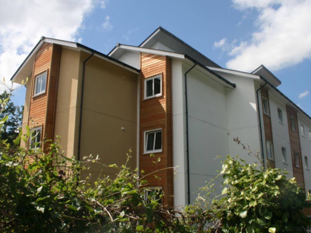 The Sidings Aparthotel Penryn Room photo