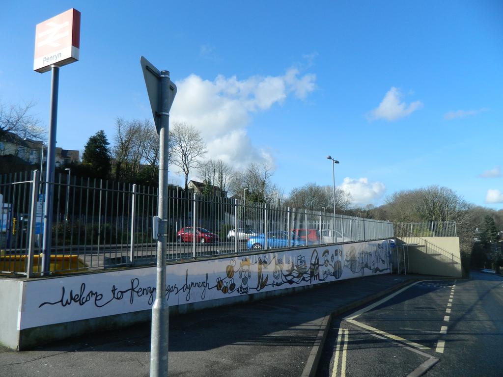 The Sidings Aparthotel Penryn Exterior photo